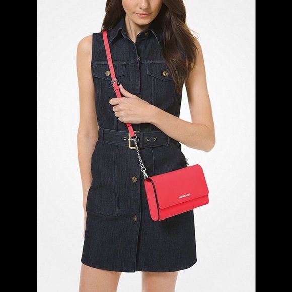 Michael Kors Detachable Crossbody/Wristlet/Clutch - Picture 1 of 3